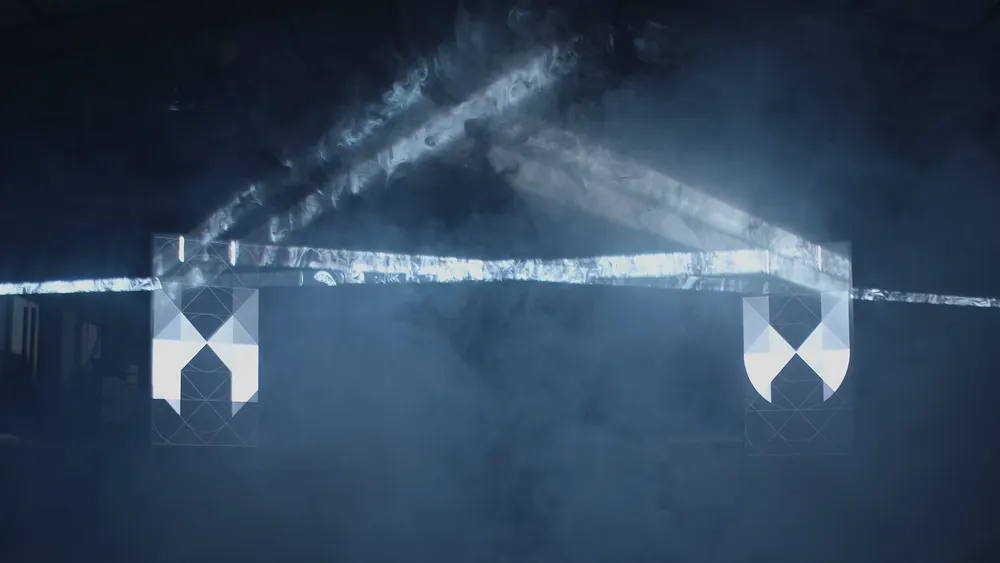 Decomposed — Image 4