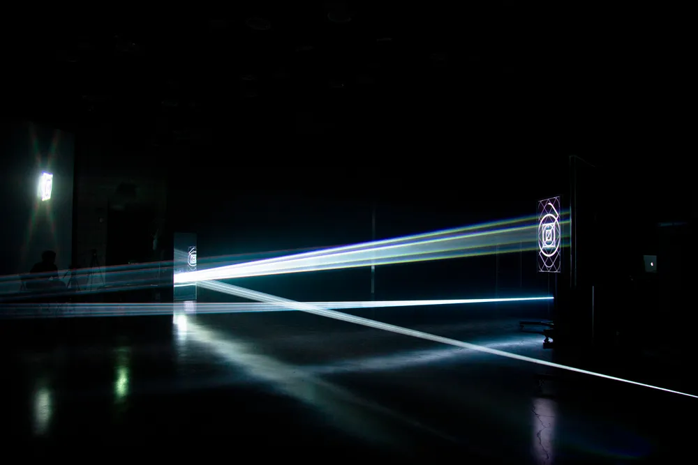 Decomposed (Live) — Image 6