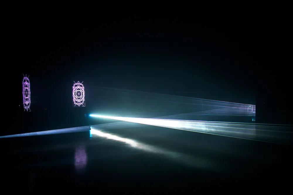 Decomposed (Live) — Image 10