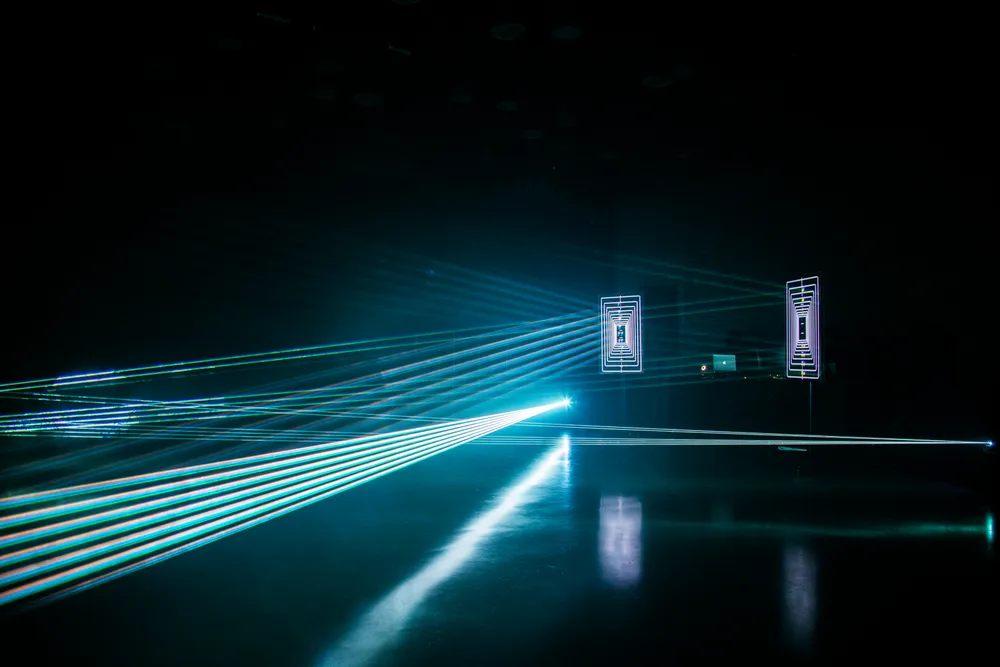 Decomposed (Live) — Image 17