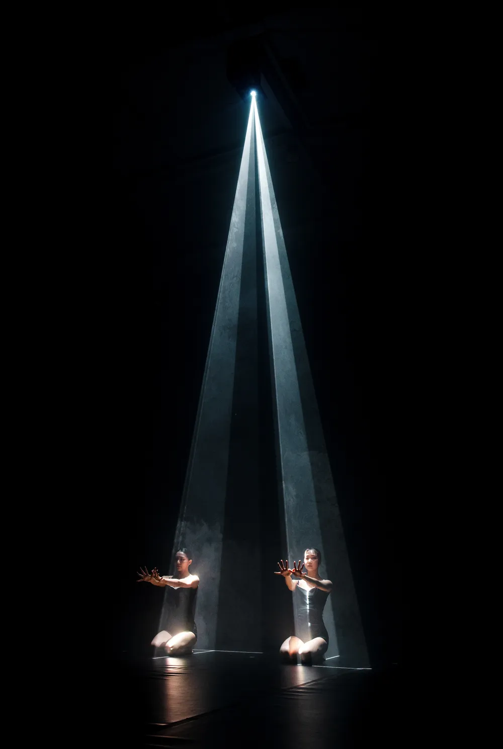 Over, Light, Space (겹,빛,간) — Image 19