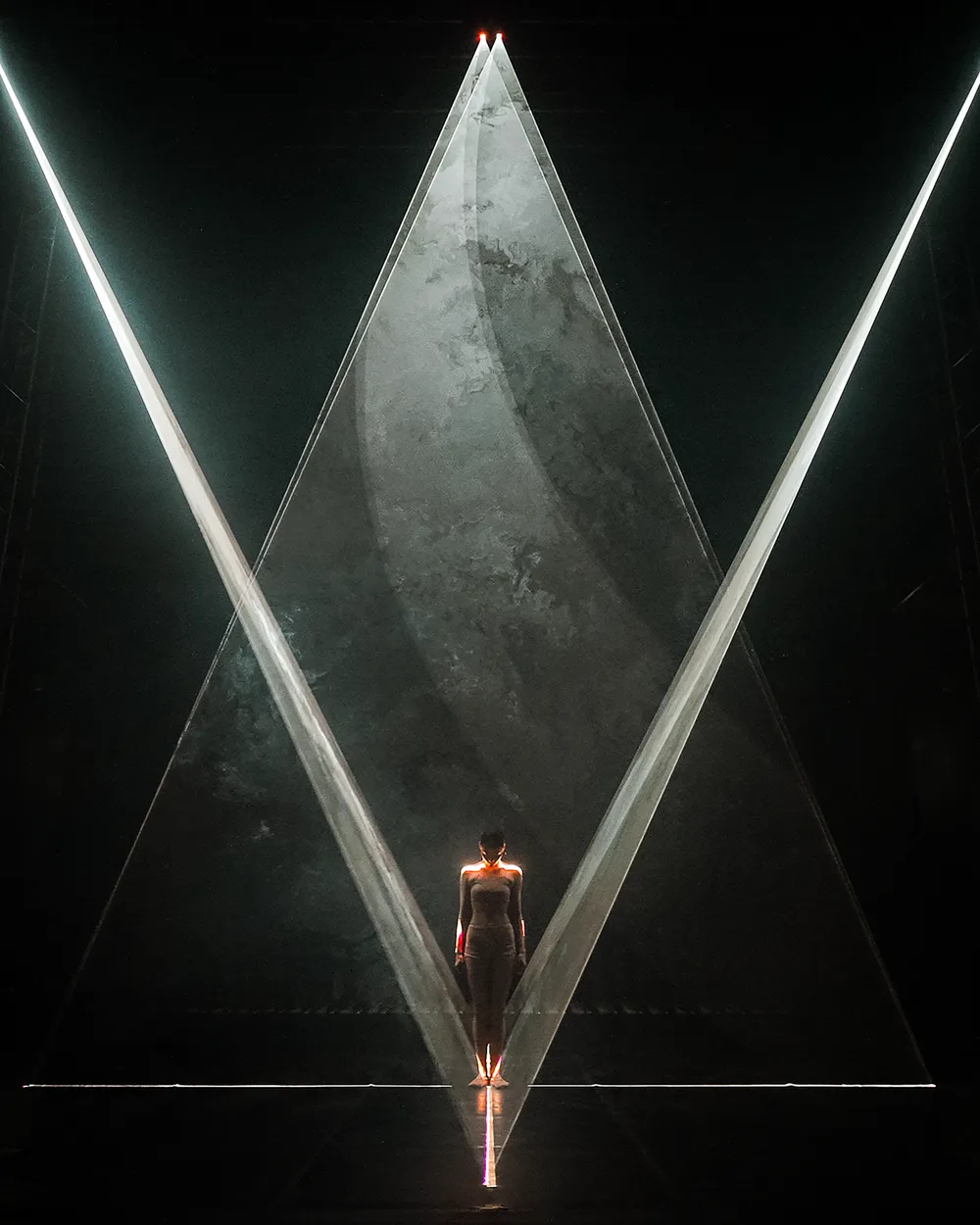 Invariable — Image 14