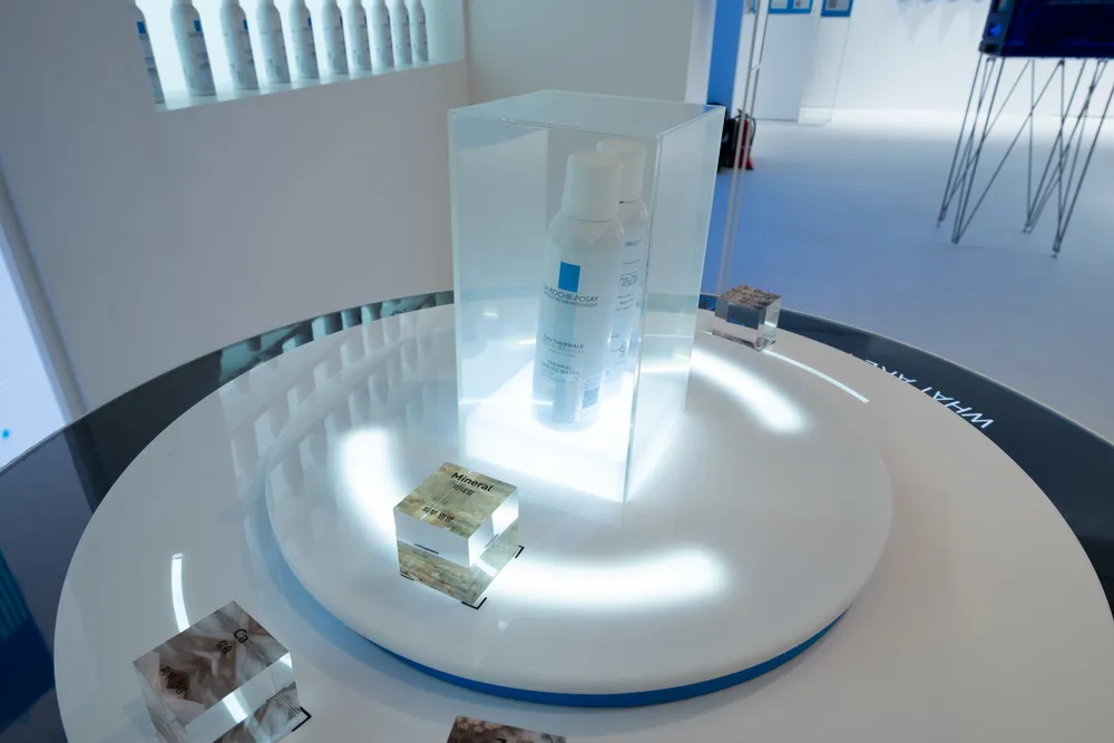 La Roche-Posay 50주년 팝업 — Image 4